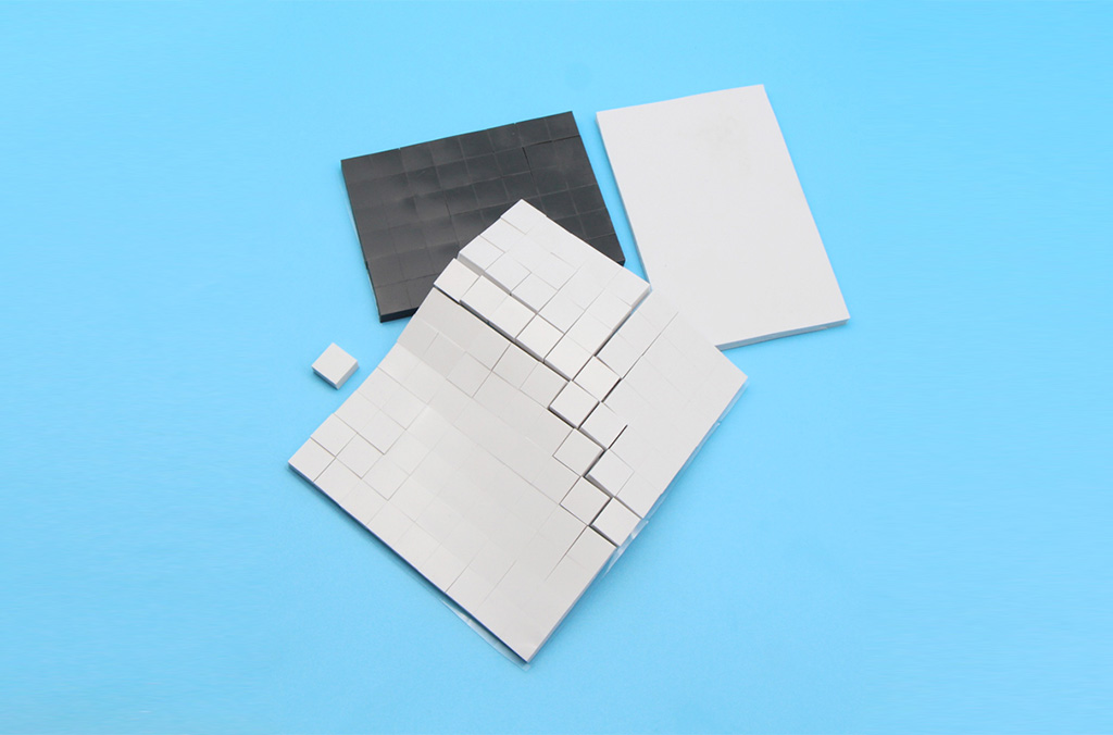 SSD固態(tài)硬盤導熱矽膠片-散熱矽膠(jiāo)片-TP150